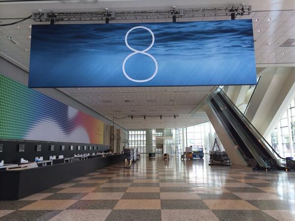 ios 8 banner wwdc hanging