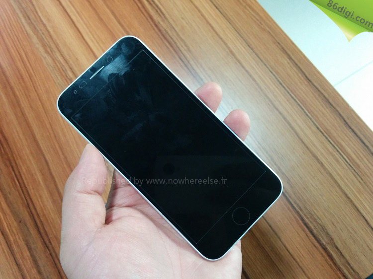 iPhone 6 physical mockup - front