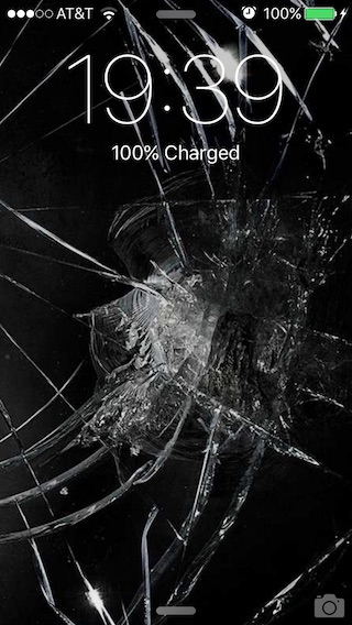 Broken Screen - iPhone