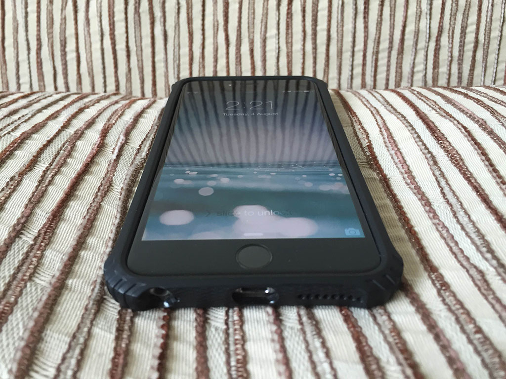 iPhone 6 Plus case - Griffin Survivor Core case