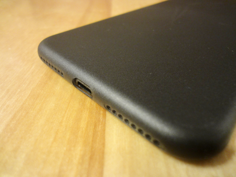 totallee-iphone-case-slim-thin-7-plus-black-2