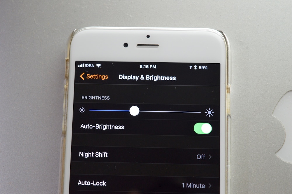 iOS 11 Secret Dark Mode Smart Invert Feature 6