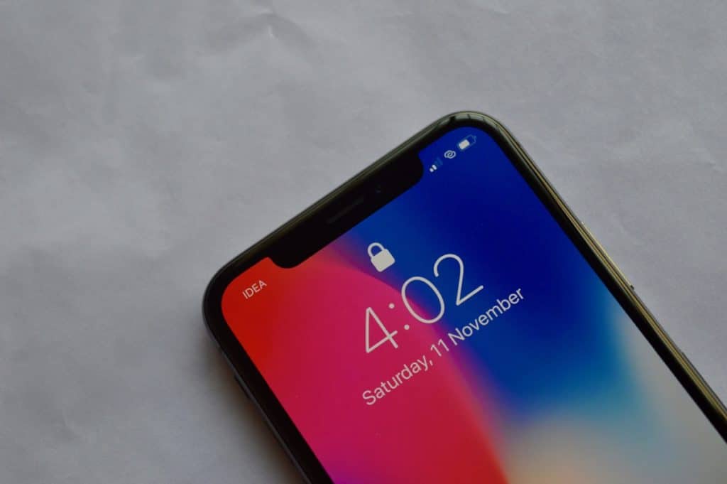 iPhone X Lock screen Face ID Locked