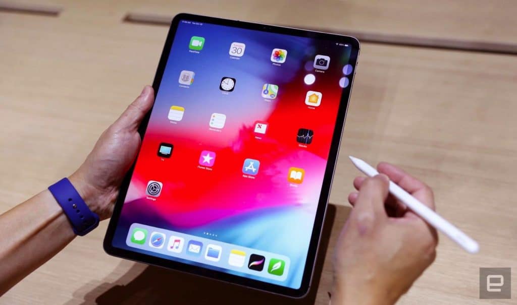 Engadget goes hands-on with the 2018 iPad Pro