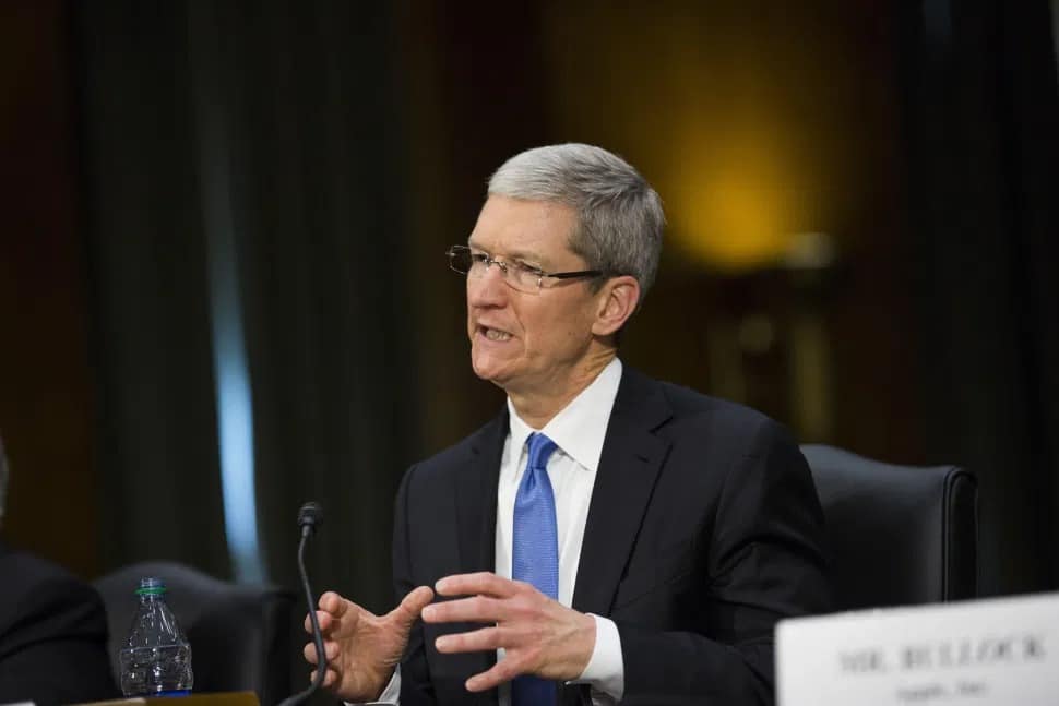 tim cook defends app store monopoly