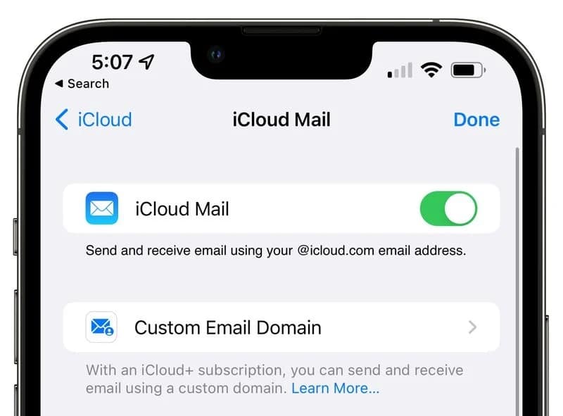 iCloud Custom Mail iPhone